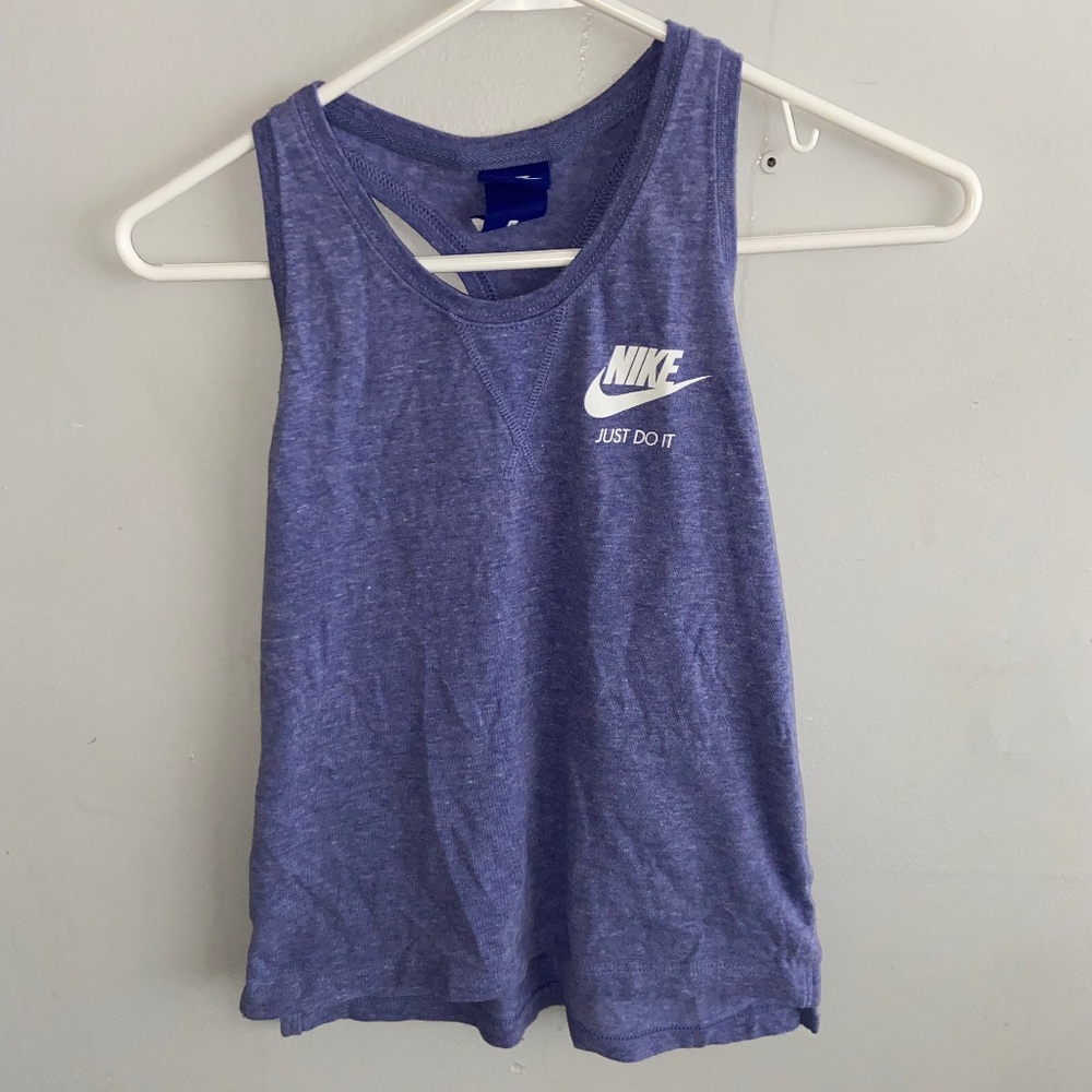 NIKE athletic tank top razorback